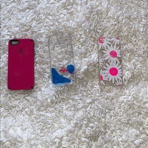 Three iPhone se cases